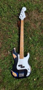 Bas gitaar met tas en band, Ophalen, Zo goed als nieuw, Solid body, Overige merken