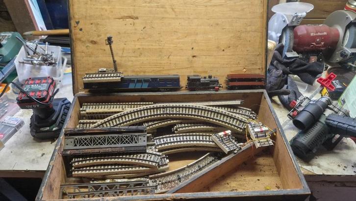 Modelspoorbaan verzameling, Hobby en Vrije tijd, Modeltreinen | H0, Gebruikt, Treinset, Gelijkstroom of Wisselstroom, Overige merken