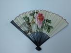 Waaier met papier en zwart middenstuk, Verzamelen, Ophalen, Zo goed als nieuw