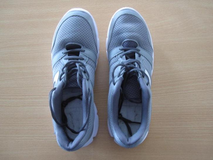 Trainingsschoen, heren (zonder binnenzool)., Kleding | Heren, Schoenen, Zo goed als nieuw, Sportschoenen, Overige kleuren, Ophalen