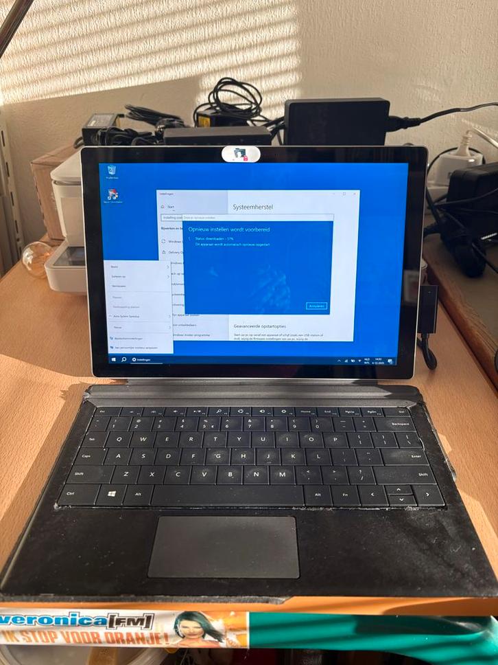 Microsoft Surface 4 met Dockingstation en 2 Opladers, Computers en Software, Windows Laptops, Gebruikt, 11 inch, Qwerty, Ophalen of Verzenden