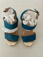 Visions Denim Wedge Sleehak sandalen, maat 37, Kleding | Dames, Schoenen, Blauw, Nieuw, Ophalen of Verzenden, Schoenen met hoge hakken