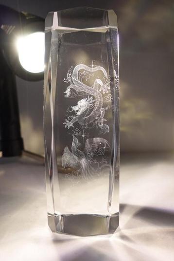 Laserblok Draak en Feniks beschikbaar voor biedingen