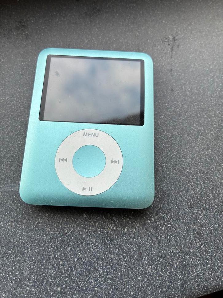 Lichtblauwe iPod 8GB - Goed werkend!, Audio, Tv en Foto, Mp3-spelers | Apple iPod, Gebruikt, Overige types, 2 tot 10 GB, Blauw