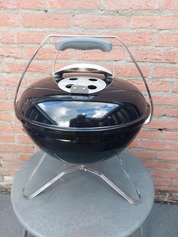 Bbq Weber Smokey Joe premium beschikbaar voor biedingen