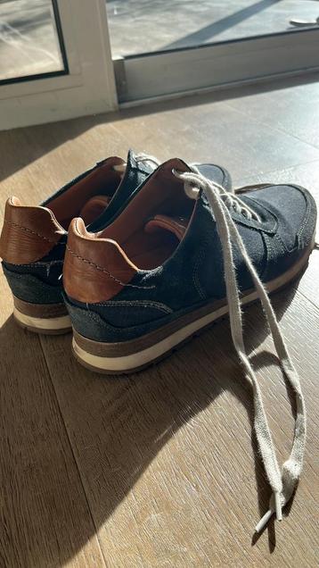 Maat 43, Travelin sneakers, blauwe gympen beschikbaar voor biedingen