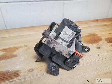 Opel Agila B / Suzuki Splash 2008 - 2016 abs pomp 85L0 €200 beschikbaar voor biedingen