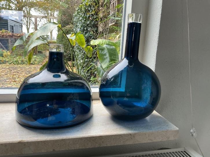 Set vazen, Huis en Inrichting, Woonaccessoires | Vazen, Gebruikt, Blauw, Minder dan 50 cm, Glas, Ophalen