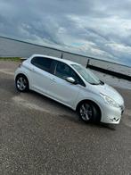 Peugeot 208 1.2 VTI 60KW/82PK 5-D 2013 Wit - APK 12/2025, Auto's, Voorwielaandrijving, 1199 cc, 82 pk, Wit