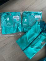 Brand New Deliveroo Delivery Bags, Jackets & T-Shirts, Fietsen en Brommers, Fietsaccessoires | Fietstassen, Ophalen of Verzenden