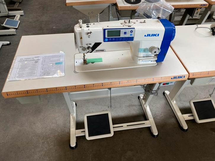 Industriele naaimachine juki ddl 8000a automaat nieuw 220v, Hobby en Vrije tijd, Naaimachines en Toebehoren, Nieuw, Naaimachine