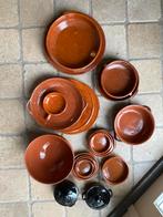 Uitgebreid Tapas Servies - Rood Aardewerk, Huis en Inrichting, Keuken | Servies, Ophalen, Aardewerk, Overige stijlen