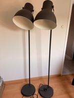 Donkergrijze industriële lampen IKEA, Huis en Inrichting, Lampen | Vloerlampen, Ophalen, Zo goed als nieuw, Industrieel, 150 tot 200 cm