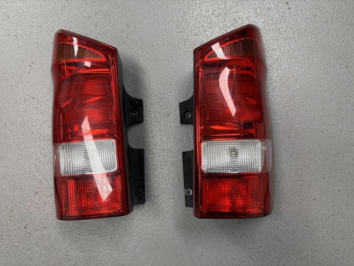 Achterlicht rechts W447 geen led, Auto-onderdelen, Verlichting, Mercedes-Benz, Gebruikt, Ophalen of Verzenden