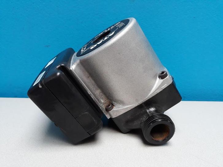 Cv pomp Atag E 264 C UPER 15-60-130 Grundfos, Doe-het-zelf en Verbouw, Verwarming en Radiatoren, Gebruikt, Cv-ketel of Combi-ketel