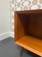 Vintage Deense lage boekenkast/tv-meubel van Chr. Linneberg, Huis en Inrichting, Kasten | Televisiemeubels, Ophalen, Gebruikt