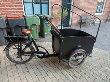 Elektrische bakfiets! In zeer goede staat! beschikbaar voor biedingen