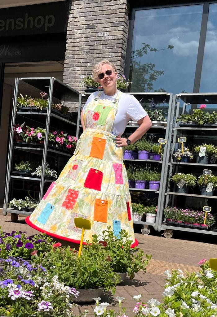 TE HUUR! Grabbeljurk!, Hobby en Vrije tijd, Feestartikelen | Verhuur, Zo goed als nieuw, Overige, Ophalen of Verzenden