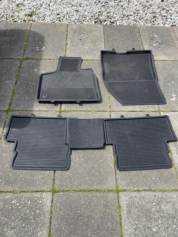 AUTOMATTEN RUBBER PEUGEOT 3008: beschikbaar voor biedingen