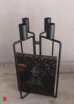 Senza zwart metalen kandelaar met 4 zwarte kaarsen nieuw, Zwart, Ophalen of Verzenden, Zo goed als nieuw, Metaal