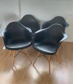 Zwarte stoelen eames stijl, Gebruikt, Zwart, Vier, Deens Design, nordic, scandinavisch