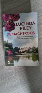 Lucinda Riley - De nachtroos, Boeken, Literatuur, Amerika, Lucinda Riley, Ophalen of Verzenden, Zo goed als nieuw