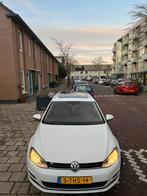 Volkswagen Golf 1.2 TSI 77KW/140PK Variant 2014 Wit Panorma, Voorwielaandrijving, Zwart, 4 cilinders, Alcantara