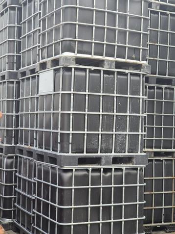 Te koop zwarte ibc container 1000 liter vaten SCHOON beschikbaar voor biedingen
