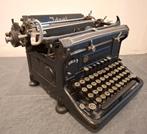 Oude typemachine voor decoratie of verzamelaar, Ophalen