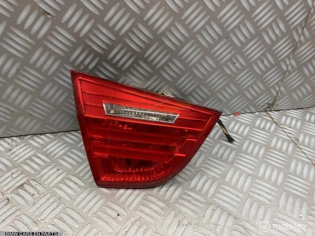 Achterlicht rechtsbinnen BMW 3-serie E90 LCI ('08-'12), Auto-onderdelen, Verlichting, BMW, Gebruikt, Ophalen of Verzenden