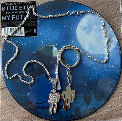 Nieuwe Billie Eilish ketting en sleutelhanger blohsh, Sieraden, Tassen en Uiterlijk, Kettingen, Nieuw, Overige materialen, Zilver