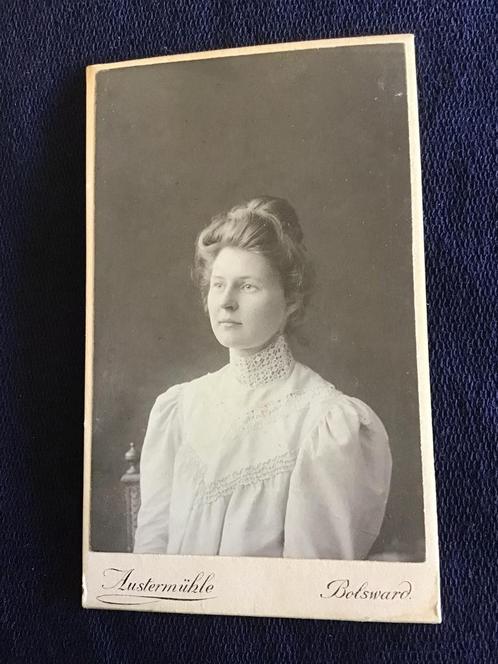 CDV, Dame, J.H. Austermühle, Bolsward, Carte de Visite, Verzamelen, Foto's en Prenten, Gebruikt, Foto, Voor 1940, Ophalen of Verzenden