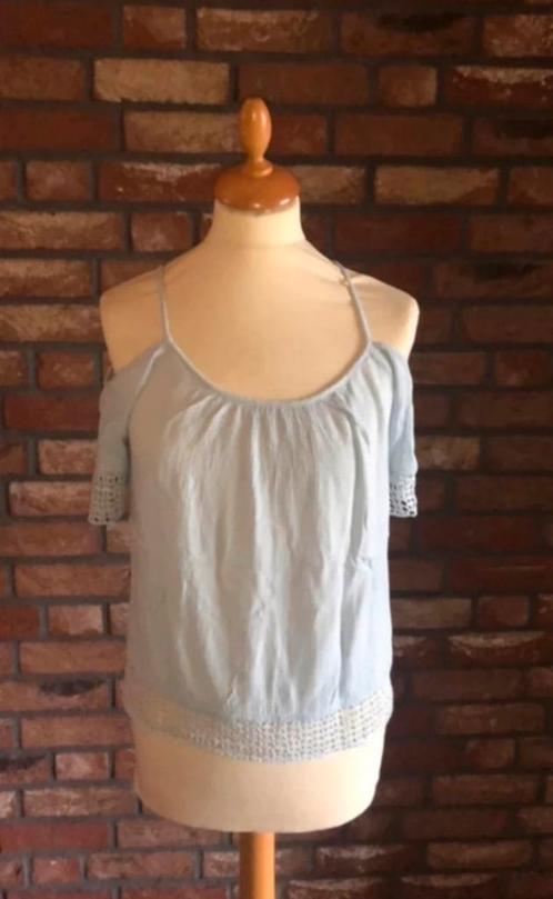 Pigalle blauwe top maat M, Kleding | Dames, Tops, Zo goed als nieuw, Blauw, Zonder mouw, Ophalen of Verzenden