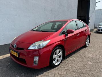Toyota Prius 1.8 Aspiration Hybride AUT - Trekhaak beschikbaar voor biedingen