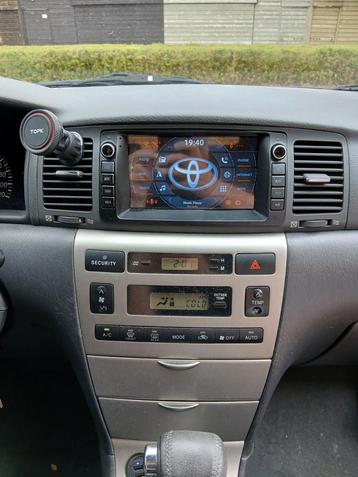 Toyota corolla inbouwframe met autoradio navigatie beschikbaar voor biedingen