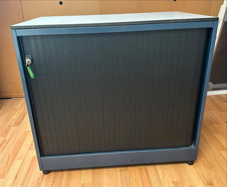Kast kantoor 80x45x75 - Goede staat!, Huis en Inrichting, Kasten | Roldeurkasten en Archiefkasten, Gebruikt, Ophalen