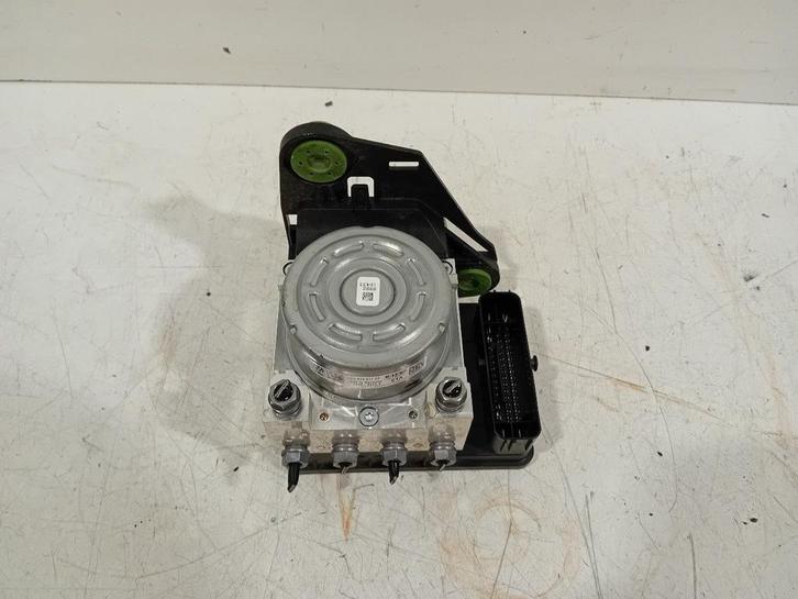 Abs pomp Volkswagen Golf, Auto-onderdelen, Remmen en Aandrijving, Volkswagen, Gebruikt, Herkomst onderdeel bekend, 12 maanden garantie
