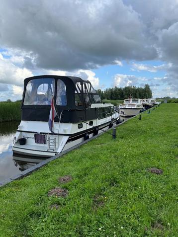 Bege 1000 AK Njuta beschikbaar voor biedingen