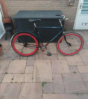Batavus Verona met fixie look wielen beschikbaar voor biedingen