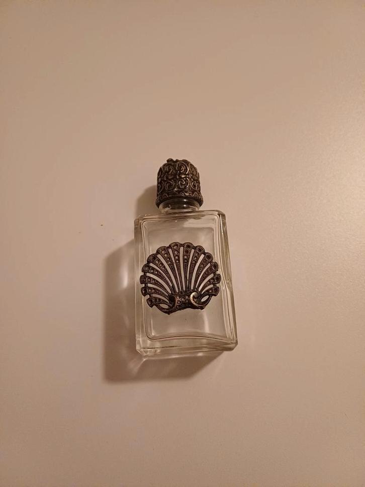 Antiek Parfumflesje met Zilveren Details, Antiek en Kunst, Antiek | Glas en Kristal, Ophalen of Verzenden