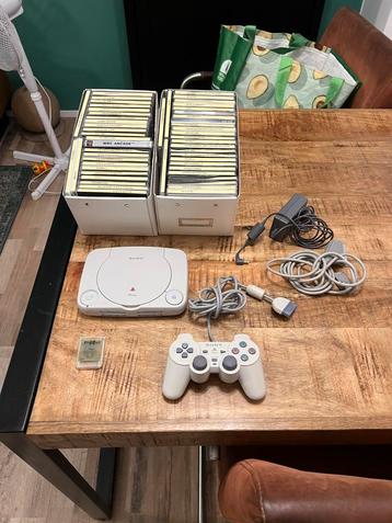 Omgebouwde PS1 met Heel Veel Spellen! beschikbaar voor biedingen