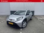 Toyota Aygo X 1.0 VVT-i MT Play | Adaptive Cruise Control |, Stof, Gebruikt, Euro 6, 920 kg