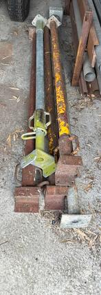 Bouwstutten 3 stuks, Ophalen, Gebruikt