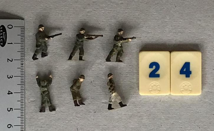 Soldaatjes 24 Duitsland ww2 schaal 1:72 of 1:76, Hobby en Vrije tijd, Modelbouw | Figuren en Diorama's, Gebruikt, Figuur of Figuren