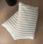 Design Kussens velvet crème, 60x40cm, 2 stuks, nieuw, Ophalen of Verzenden, Nieuw, Beige, Rechthoekig