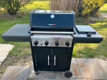 Grand Hall xenon 223 gasbarbecue (zeer weinig gebruikt) beschikbaar voor biedingen