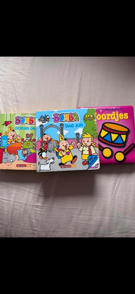 Bumba Boekjes - Oogjes Dicht, Dag Juf!, Woordjes, Boeken, Kinderboeken | Baby's en Peuters, 1 tot 2 jaar, Uitklap-, Voel- of Ontdekboek