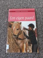 Debbie Hogewind - Eigen paard, Non-fictie, Ophalen of Verzenden, Zo goed als nieuw, Debbie Hogewind