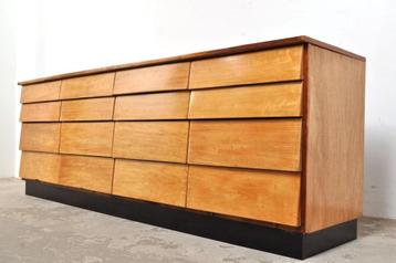 Vintage ladekast beukenhouten dressoir winkelkast jaren 50 beschikbaar voor biedingen