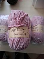 5 Bollen Mr Cey Fluweel Garen - Autumn Rose, Ophalen of Verzenden, Nieuw, Breien of Haken, Wol of Garen